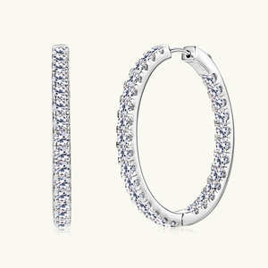 Pendientes Clásicos de Diamante Moissanita con Moissanita de Alta Calidad y Brillo Radiante para Mujer, Atuendos de Oficina y Casuales - Product Image 1