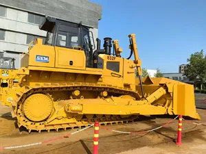 รถดันดินตีนตะขาบ SEM 832F สีเหลือง ความจุในการดันดิน 8.6 ลูกบาศก์เมตร เครื่องจักรงานหนักสำหรับงานก่อสร้างถนนและการเคลียร์พื้นที่ - Product Image 2