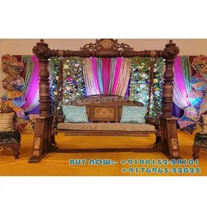 Balançoire musulmane de scène Walima sculptée à la main la plus belle Mehndi Célébration Bridal Swing Unique Bangle Cérémonie Swing for Bride - Product Image 1