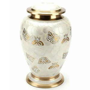 Nouvel arrivage Urne funéraire intérieure en métal massif de conception royale avec bordure et finition faites à la main pour les cendres pour adultes - Product Image 1