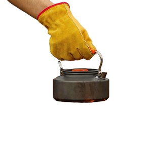 Gants de jardin en cuir de vachette de qualité supérieure de couleur jaune, gants de travail résistants aux épine, pour le jardinage en extérieur par tous les temps - Product Image 1