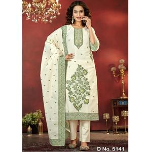 Kurti único de algodón con Dupatta a juego para mujer, ropa ideal de verano disponible a granel de un proveedor mayorista indio de confianza - Product Image 1