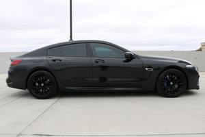 Voiture d'occasion haut de gamme BMW M8 Gran Coupé 2020, 600 ch, V8 biturbo - Product Image 2
