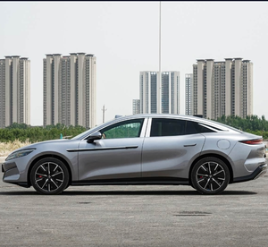 Sedán Híbrido Enchufable Edición Premium 2025, 200 km, Conducción Inteligente con LiDAR, Vehículo de Nueva Energía - Product Image 4