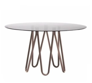 Mesas de alambre de metal duraderas, diseño minimalista, resistente al óxido, perfecto para interiores y exteriores, mesa de centro - Product Image 1