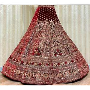 Lehenga choli ขอบด้านข้าง12 kali Flair แบบปักด้วยมือสำหรับปาร์ตี้ฤดูหนาว - Product Image 2