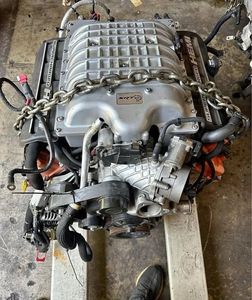 Prêt pour la livraison à domicile - Moteur V8 6.0L suralimenté, refroidi par eau, démarrage électrique, haute performance, moteur de course - Product Image 1