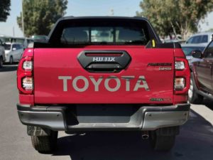 Giocattolo usato OTA Hilux Adventure 2021 usato vendita calda motore PETOL motore auto sterzo mano sinistra colore rosso vendita calda