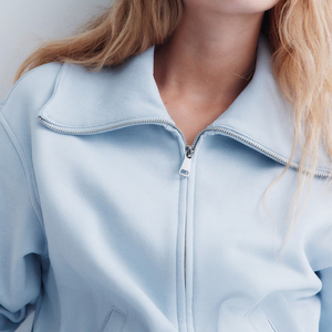 Ensemble de survêtement tendance pour femme, confortable, à manches longues, en polaire, tissu doux, haut et pantalon assortis, tenue décontractée quotidienne 2026 - Product Image 6