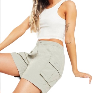 กางเกงขาสั้นคาร์โก้ทรงหลวมสไตล์ลำลองสำหรับผู้หญิง คอลเลคชั่นใหม่ ฤดูร้อน ปี 2025 สไตล์ยุโรปและอเมริกา ขายส่ง - Product Image 5