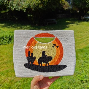 2025 moda señoras fiesta noche respetuoso con el medio ambiente satén con cuentas monedero Oasis Camel colorido con cuentas cartera bordado botón para viajes - Product Image 1