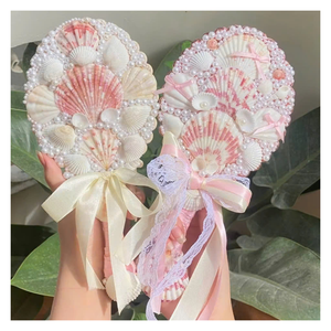 Espejo de concha marina vietnamita hecho a mano con conchas naturales surtidas, el espejo de concha marina decorativo perfecto para amantes de la playa, maquillaje - Product Image 3