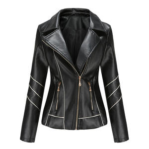Veste en cuir moto élégante pour femmes, nouvelle, épaules matelassées, design durable et écologique - Product Image 6
