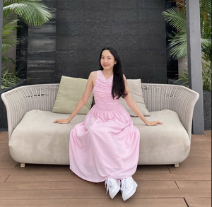 Vestido Midi de Satén Rosa sin Tirantes con Logotipo Personalizado, Corte en A, Ajuste Holgado, Cintura Imperio, Vestido Casual de Verano, Tela de Lino - Product Image 3