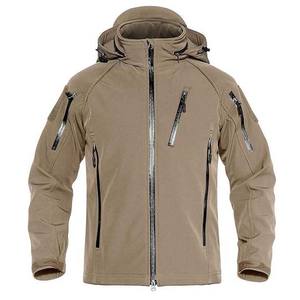 Veste Softshell légère pour hommes Veste coupe-vent imperméable Soft Shell Tops Hommes Randonnée en plein air Camping Vestes de pluie - Product Image 1