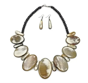 Los collares de cuerno de joyería de moda más asequibles para la declaración de moda vintage de La India - Product Image 6