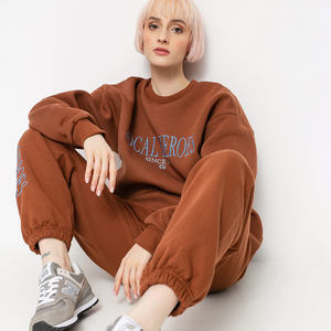 Sweat-shirt personnalisé de haute qualité pull-over long survêtement femmes deux pièces sweat-shirt et pantalon de survêtement ensemble à vendre - Product Image 2