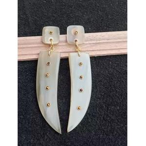 Boucles d'oreilles en corne de bœuf, écologiques, faites à la main, modernes, légères, bijoux pour la vie quotidienne, fabricant et fournisseur d'Inde - Product Image 4