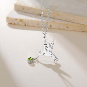 Collier pendentif colibris en argent sterling 925 plaqué or 14 carats avec moissanite, bijou minimaliste, cadeau pour femmes et hommes - Product Image 3