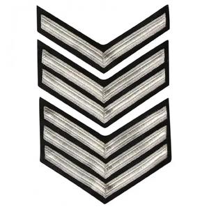 Gros Chevron Rang Brodé À La Main Or Bullion Feuille D'érable avec Rayures Cérémonial Chevron Patch Insigne Uniforme Accessoire - Product Image 2