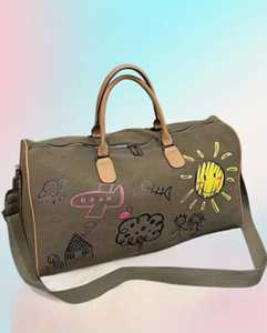 Stoney Clover Stock Classic Impermeable Fin de semana Gimnasio Deportes Bolsa de lona Nylon Bolsa de equipaje de viaje Impresión personalizada Bolsa deportiva informal - Product Image 5