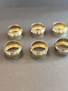 Anillo de Servilleta Decorativo de Hierro de Lujo, Duradero y Ecológico para Bodas, Celebraciones de Inauguración de Casas y Regalos - Product Image 3