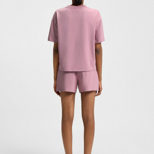 Nouveauté : Ensemble short et haut de sport pour femme – Tenue athlétique de course et fitness – T-shirt et short pour femme - Product Image 4