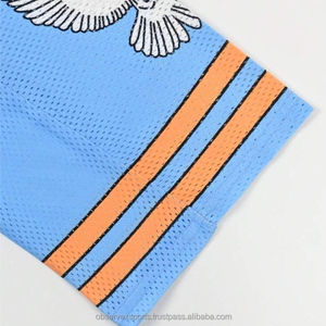 เสื้อฟุตบอลทรงบ็อกซี่ผ้าเจอร์ซีย์ตาข่ายพิมพ์ลายกราฟิกตามสั่ง สไตล์เรโทร แฟชั่นสตรีทแนวสปอร์ตฤดูร้อน ทรงโอเวอร์ไซส์ สำหรับทุกเพศ - Product Image 5