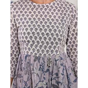 ชุดเดรสลำลองผ้าฝ้ายพิมพ์ลายสีเทา ไซส์เดียว XS ระบายอากาศได้ดีและเป็นมิตรต่อสิ่งแวดล้อม เหมาะสำหรับใส่ในวันธรรมดาและวันหยุด - Product Image 2