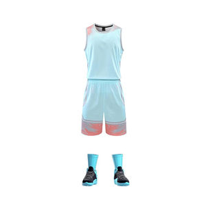 Nouveau fabricant meilleure qualité OEM vente en gros uniforme de basket-ball personnalisé réversible respirant impression par sublimation ensemble - Product Image 1
