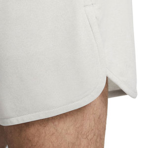 Logo personnalisé de qualité supérieure Fabrication de shorts en polyester pour hommes Nouveau style de shorts pour hommes de couleur unie sur mesure - Product Image 4