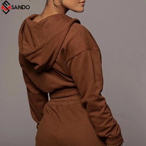 Conjunto de 2 piezas de moda informal de talla grande con logotipo personalizado, sudadera para correr, pantalones de chándal, chándal para mujer - Product Image 6