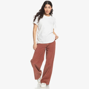 T-shirt uni blanc 100% coton pour femmes, col rond, manches courtes, couleur unie, streetwear, vente en gros OEM, logo personnalisé, t-shirt basique décontracté - Product Image 4