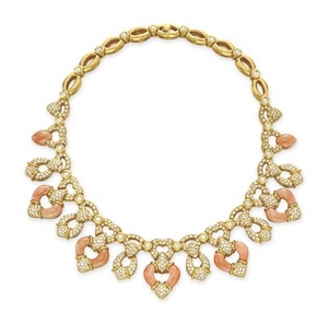 Excellente qualité 22k or CVD diamant fleurs pendentif collier et boucles d'oreilles ensemble pour les femmes ensemble de bijoux fins - Product Image 1