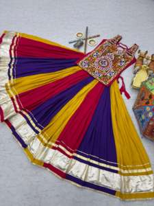 Lehenga choli สไตล์ navratri ที่ทันสมัยสำหรับผู้ใหญ่งานเกมหนักเย็บยาวถึงพื้นและงานกระจกจริง - Product Image 4