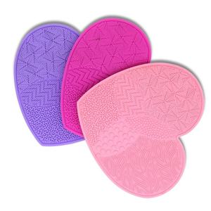 Nouvelle Tampon de Nettoyage en Silicone en Forme de Cœur pour Pinceaux de Maquillage, Éponges et Houppettes – Outil de Nettoyage Magique pour Stylos de Maquillage - Product Image 5