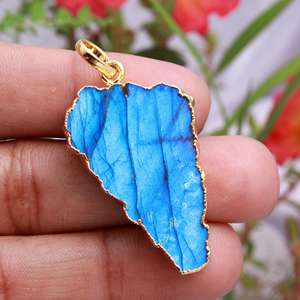 จี้เครื่องประดับหินไฟลาบราดอไรต์สีฟ้าตามธรรมชาติชุบโลหะด้วยไฟฟ้าแบบโบฮีเมียน - Product Image 3
