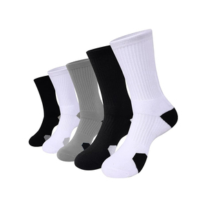 Chaussettes de performance légères, tissu ultra-fin, construction en spandex, nylon et coton pour une sensation pieds nus dans les chaussures de sport - Product Image 2