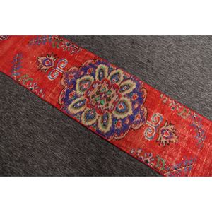 พรมตุรกี ขนาด 1.6x7.1 ฟุต พรมขนาดเล็ก ลายเรขาคณิตสีแดง พร้อมลวดลายดอกไม้ พรมวินเทจ - Product Image 4