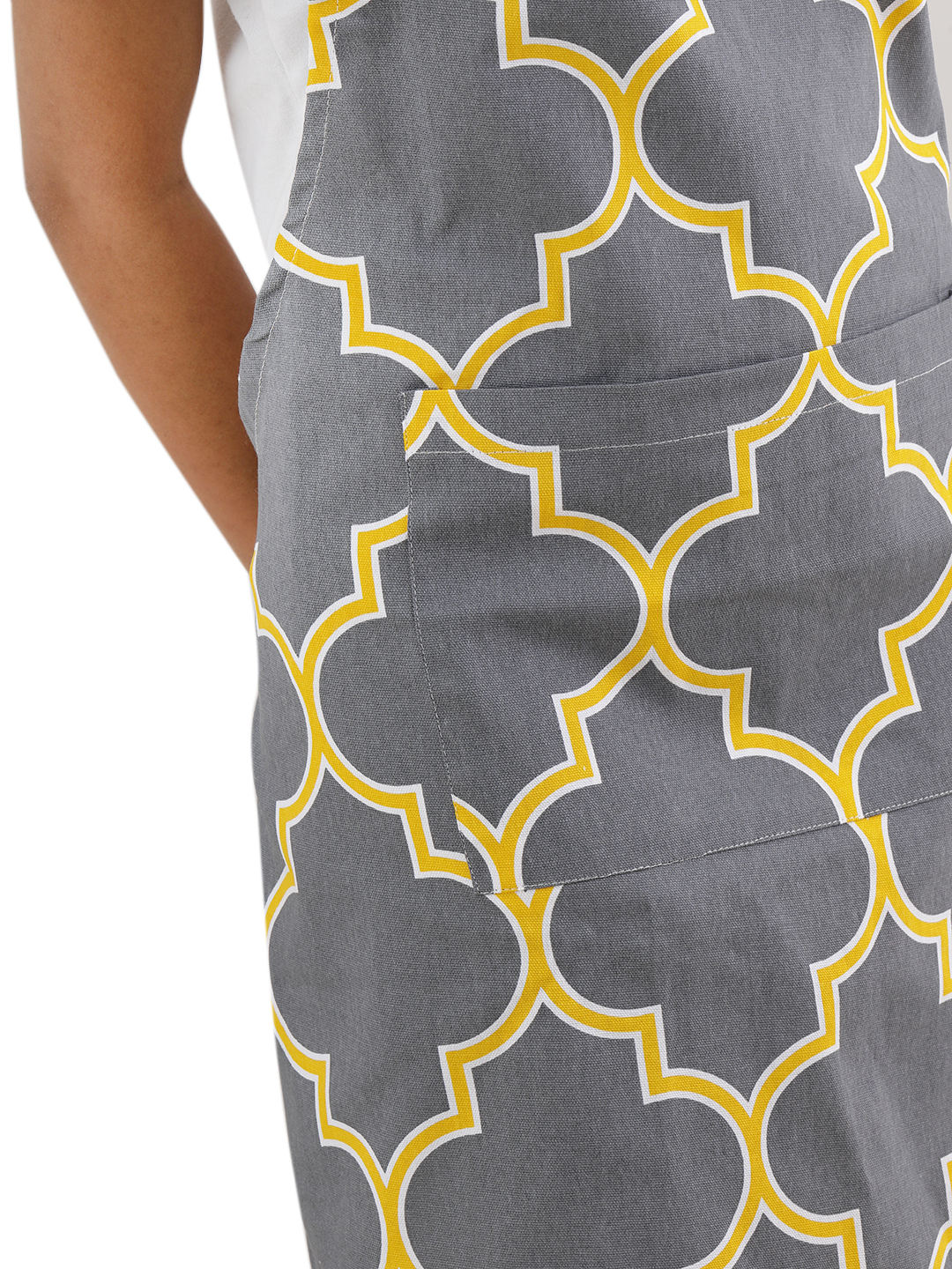 สีเหลือง