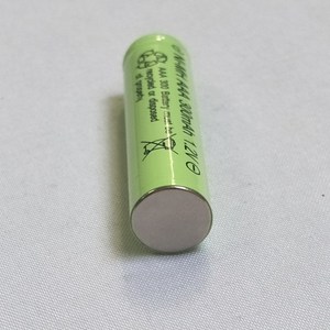EWT充電式ニッケル水素電池 AAAサイズ 1.2V 300mAh 家庭用電化製品・電動工具用 500サイクル - Product Image 6
