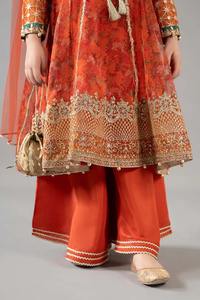 Lehenga Choli Formal Estilo Pakistaní para Niñas, con Corsé Elegante y Falda con Vuelo en Capas, Tela Acrílica, Ideal para Fiestas, Bodas y Eid - Product Image 6