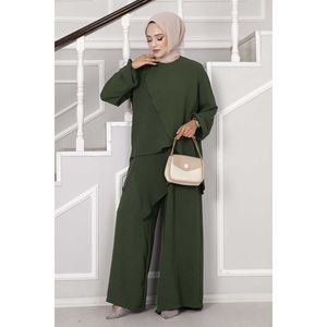 ชุดฮิญาบสองชิ้นแบบแอโรบินสีกากี ตัดเย็บแบบอสมมาตร รุ่นท็อป - Product Image 4