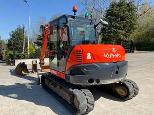 รถขุดขนาดเล็ก Kubota KX040-5 มือสอง สภาพดี พร้อมใช้งาน เครื่องยนต์ดีเซลสำหรับงานหนัก เหมาะสำหรับงานก่อสร้าง - Product Image 5