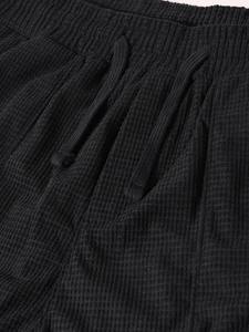 Pantalon cargo pour homme offrant un port quotidien flexible avec un design de poche pratique, idéal pour les voyages décontractés, la vie en plein air et en ville - Product Image 6