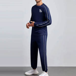 Vêtements de mode en gros, survêtements pour hommes en stock, survêtements pour hommes de qualité supérieure, professionnels - Product Image 3