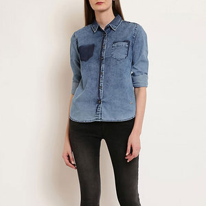 Camisa Vaquera de Mujer con Etiqueta Frontal Personalizada, Estilo Vintage, Casual, Manga Larga, 100% Algodón, ODM, para Todas las Temporadas, Ropa de Exterior - Product Image 6
