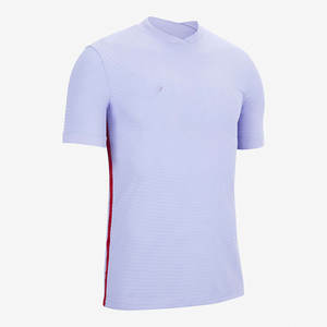 Maillot de football durable pour une utilisation régulière, design imprimé vibrant pour les fans et les joueurs - Product Image 3