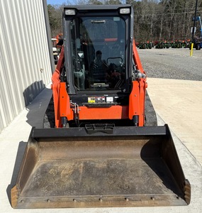 รถตักล้อยางขนาดเล็ก Kubota รุ่น SCL100 น้ำหนัก 1500 กก. ผ่านการทดสอบและรับรองจากเยอรมนี พร้อมรายงานผลการทดสอบตามสั่ง - Product Image 2