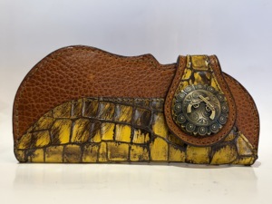 Vintage Genuine Leather Button Closure Long <b>Wallet</b> Card <b>Holder</b> with Croco Pattern and Large Capacity Men's Alejandro Yeo - Product Image 2